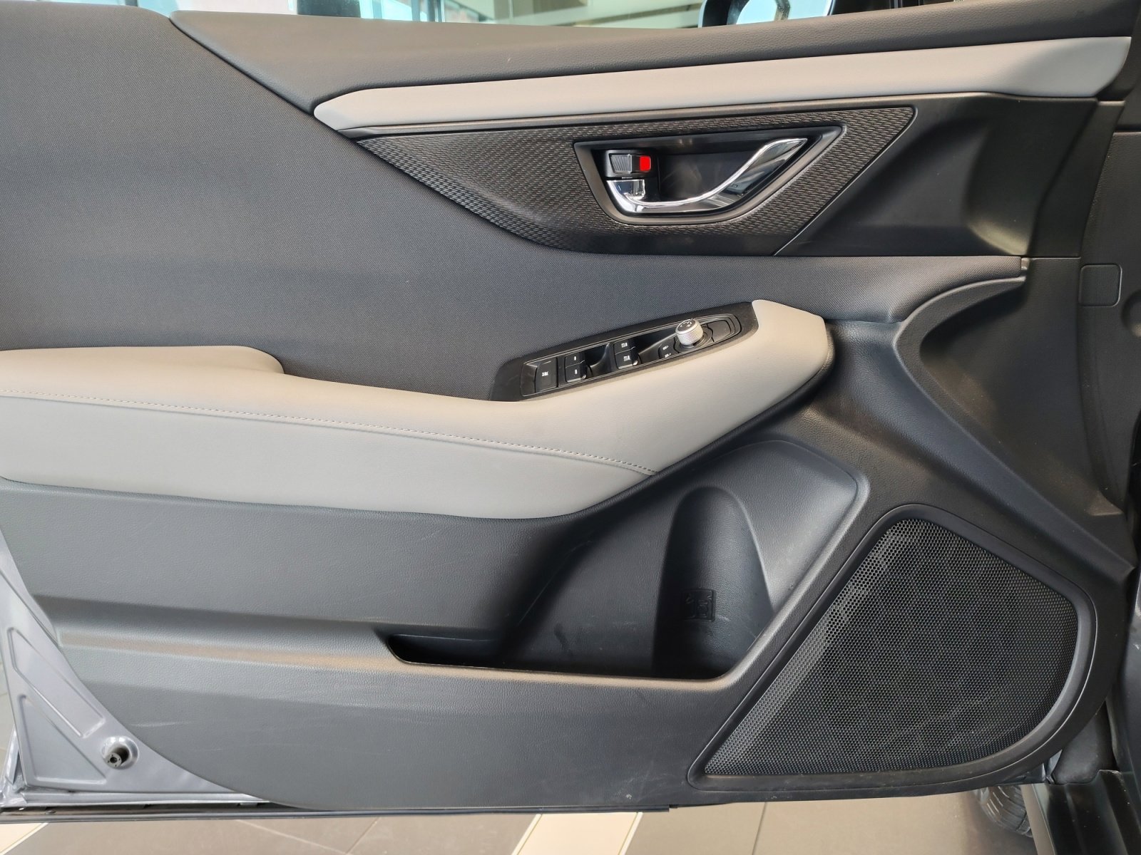 Certified Used 2025 Magnetite Gray Metallic Subaru Premium image 27