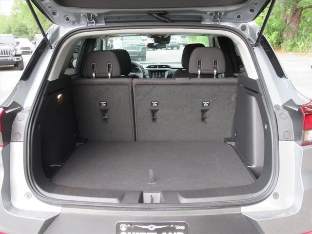 Used 2023 Gray Chevrolet LT image 30