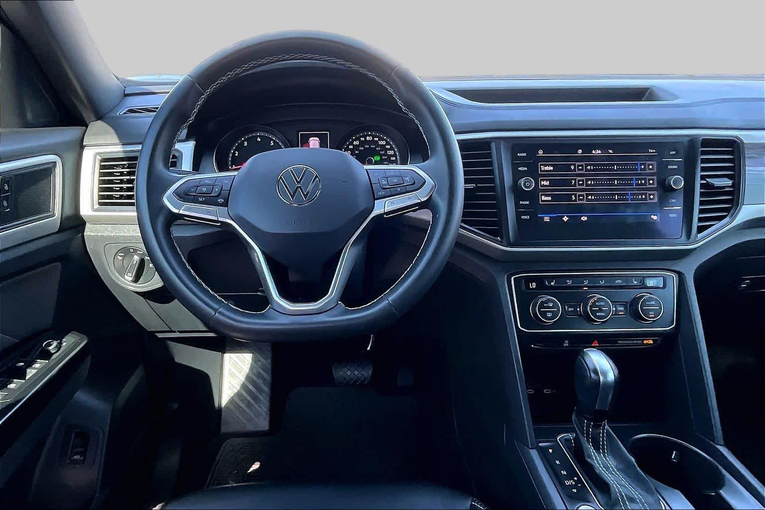 Pre-Owned 2021 Volkswagen Atlas Cross Sport 3.6L V6 SE W/Technology