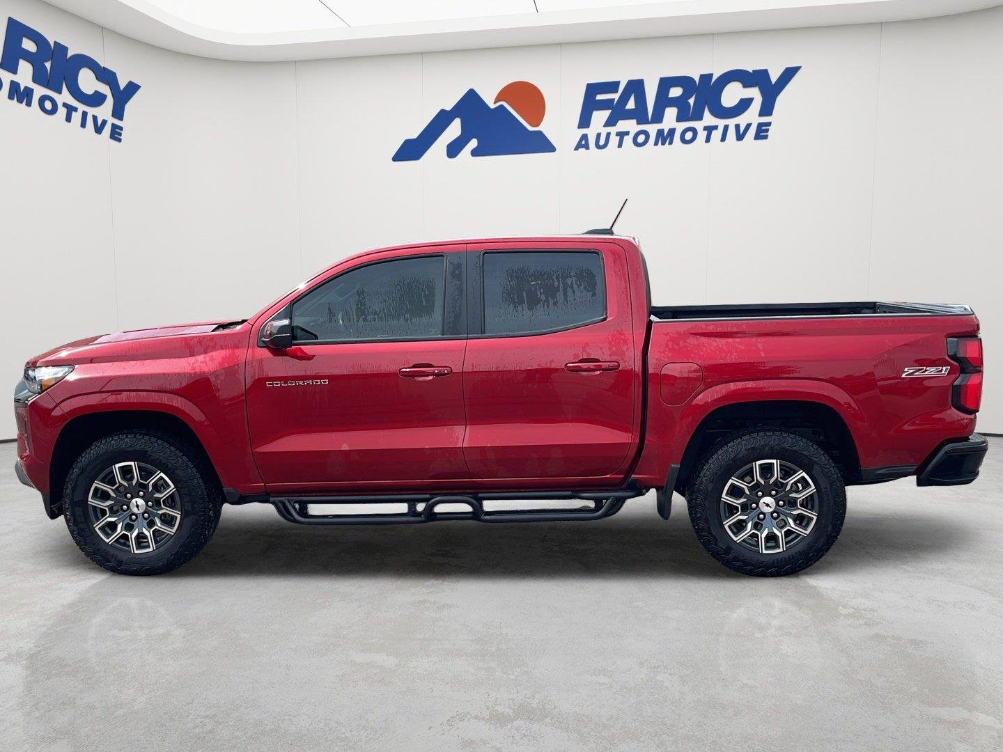 Used 2025 Radiant Red Tintcoat Chevrolet 4WD Z71 image 9