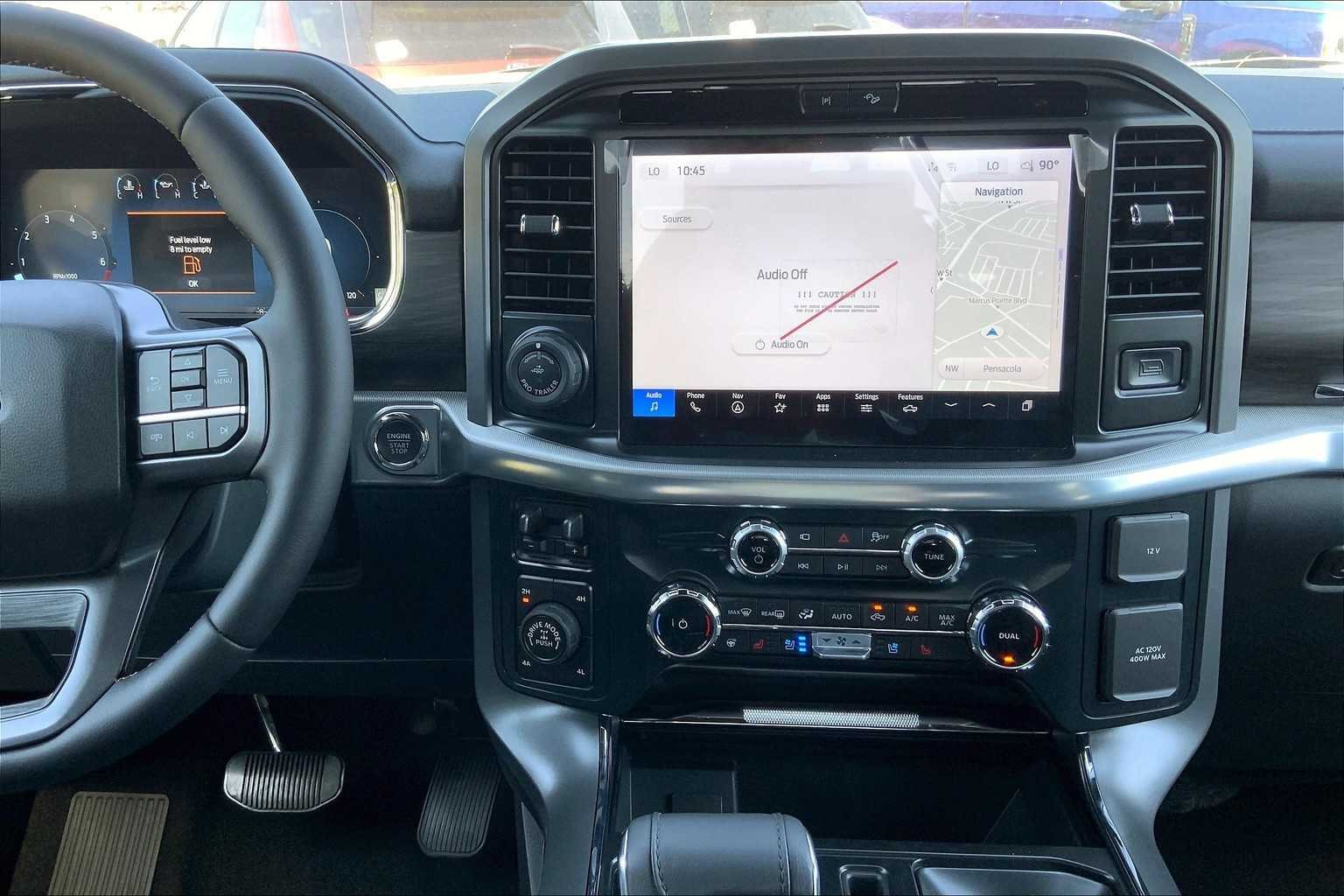 Certified Pre-Owned 2025 Ford F-150 LARIAT