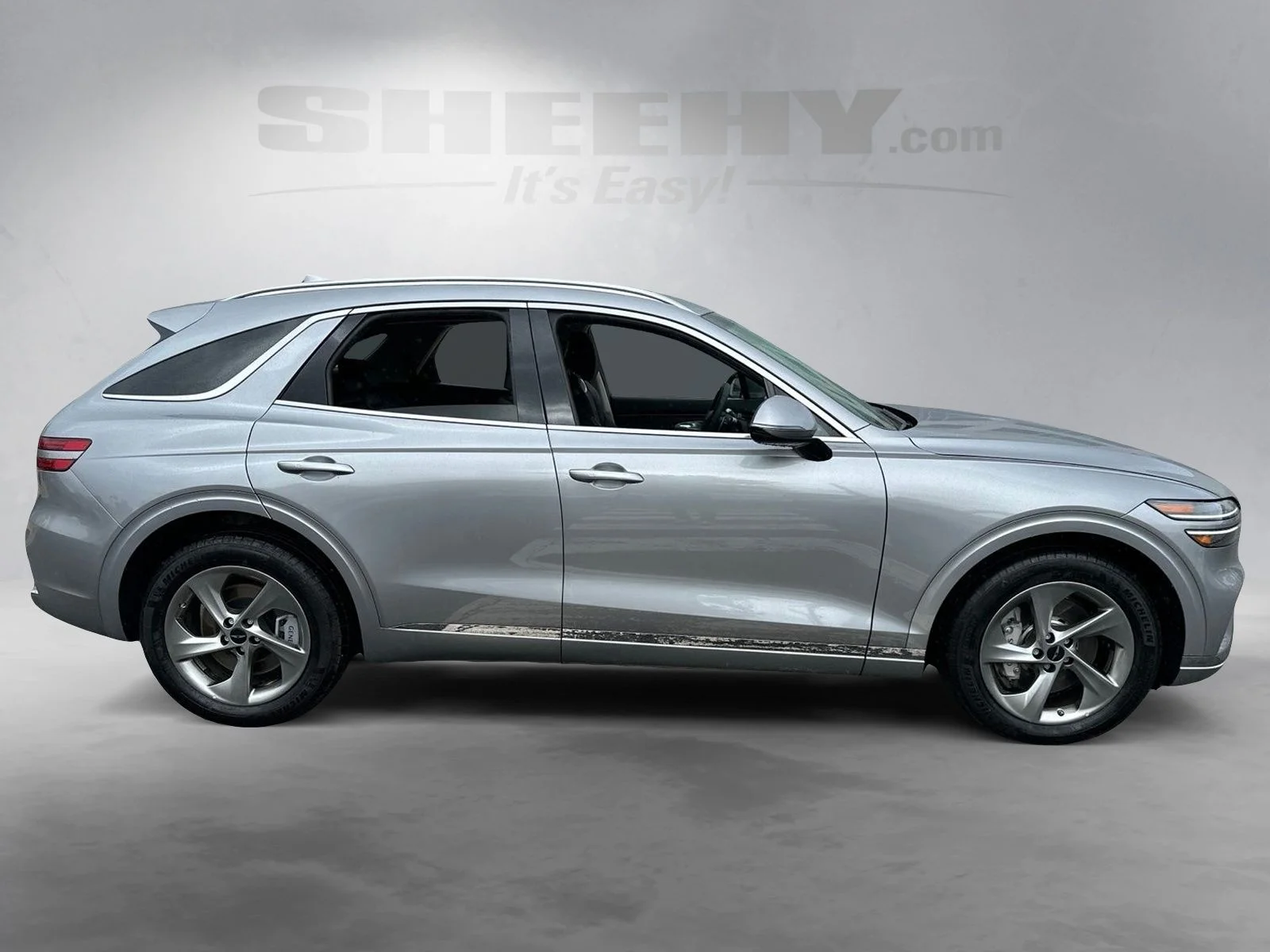Used 2026 Silver Genesis 2.5T Select image 10