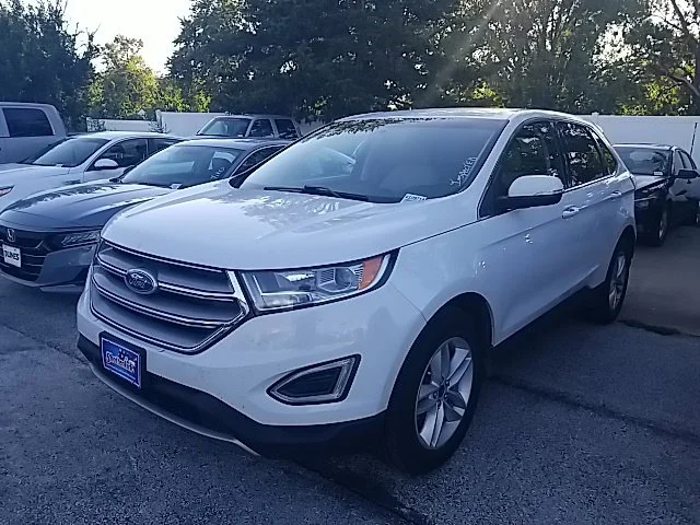Used 2018 White Ford SEL image 16