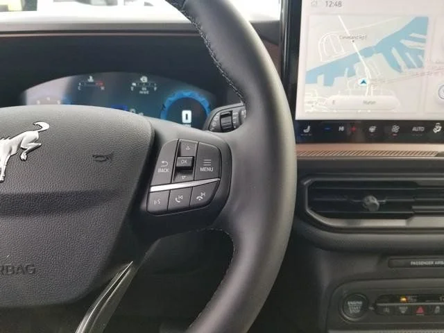 New 2025 Shadow Black Ford Outer Banks® image 27