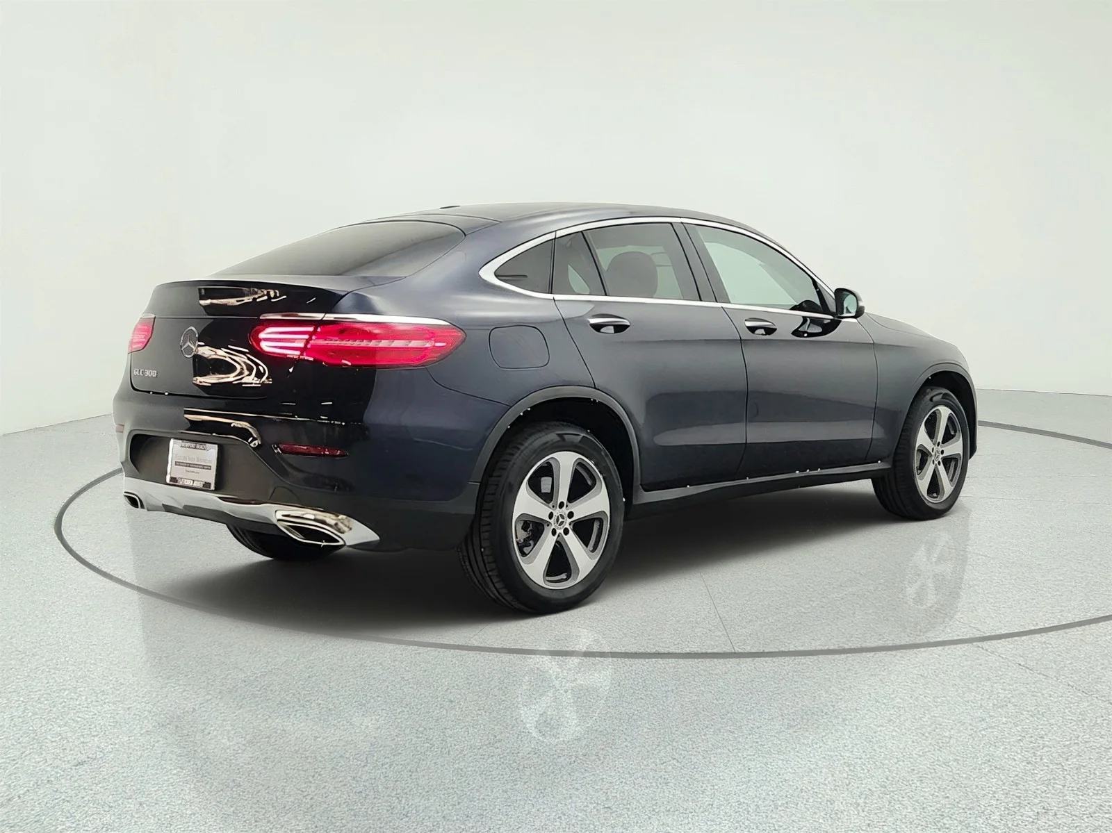 Used 2017 Lunar Blue Metallic Mercedes-Benz GLC 300 4MATIC® Coupe image 5