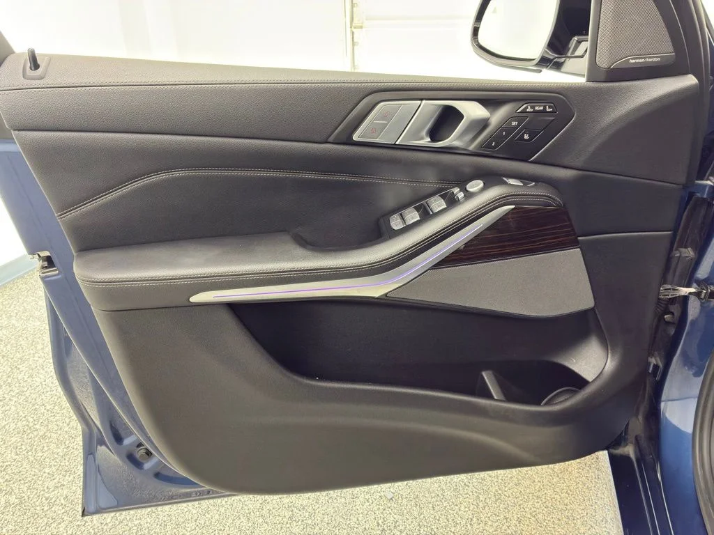 2019 BMW X7 50i - Photo 23