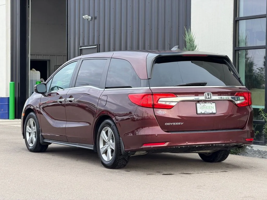 Used 2018 Red Honda EX image 2