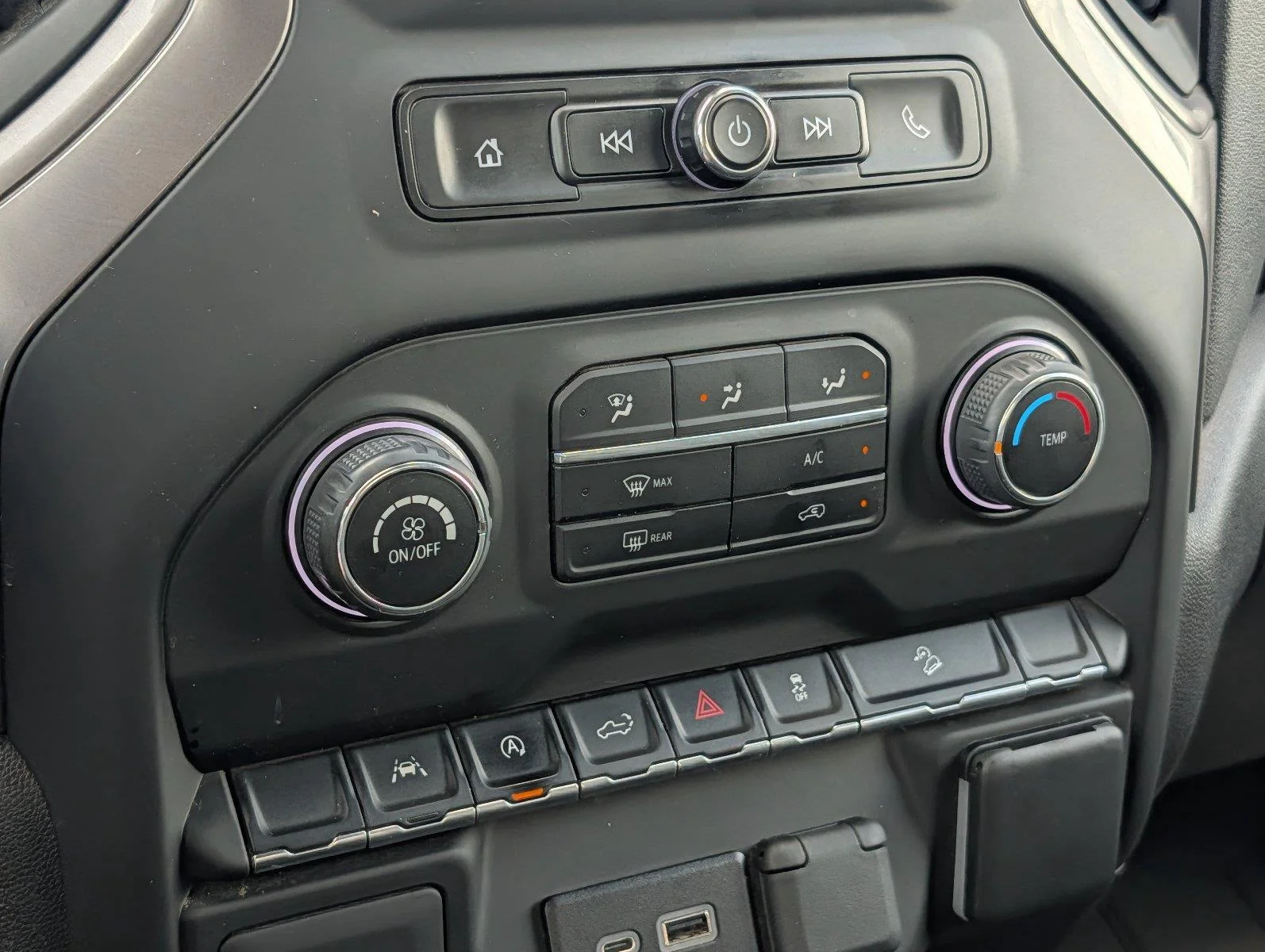 Used 2023 SUMMIT WHITE Chevrolet Custom Trail Boss image 19