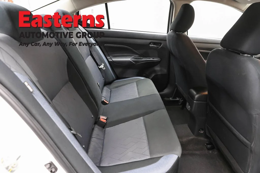 Used 2024 White Nissan 1.6 SV image 23