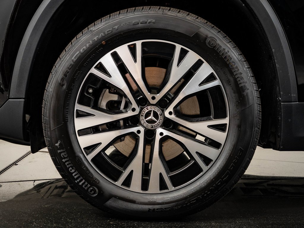 Used 2026 Night Black Mercedes-Benz GLA 250 image 13
