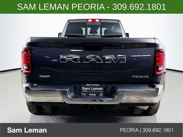 New 2026 Granite Crystal Metallic Clear-Coat Exterior Paint RAM Tradesman image 6