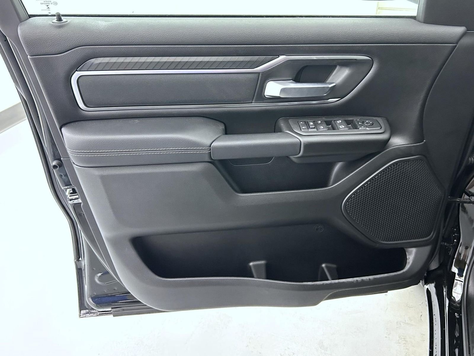 2026 RAM 1500 Big Horn/Lone Star - Photo 9