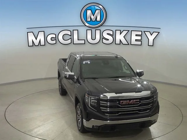 2025 GMC Sierra 1500 SLT - Photo 8