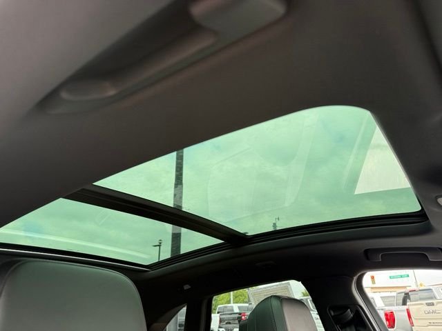 Used 2018 Red Porsche Base image 26