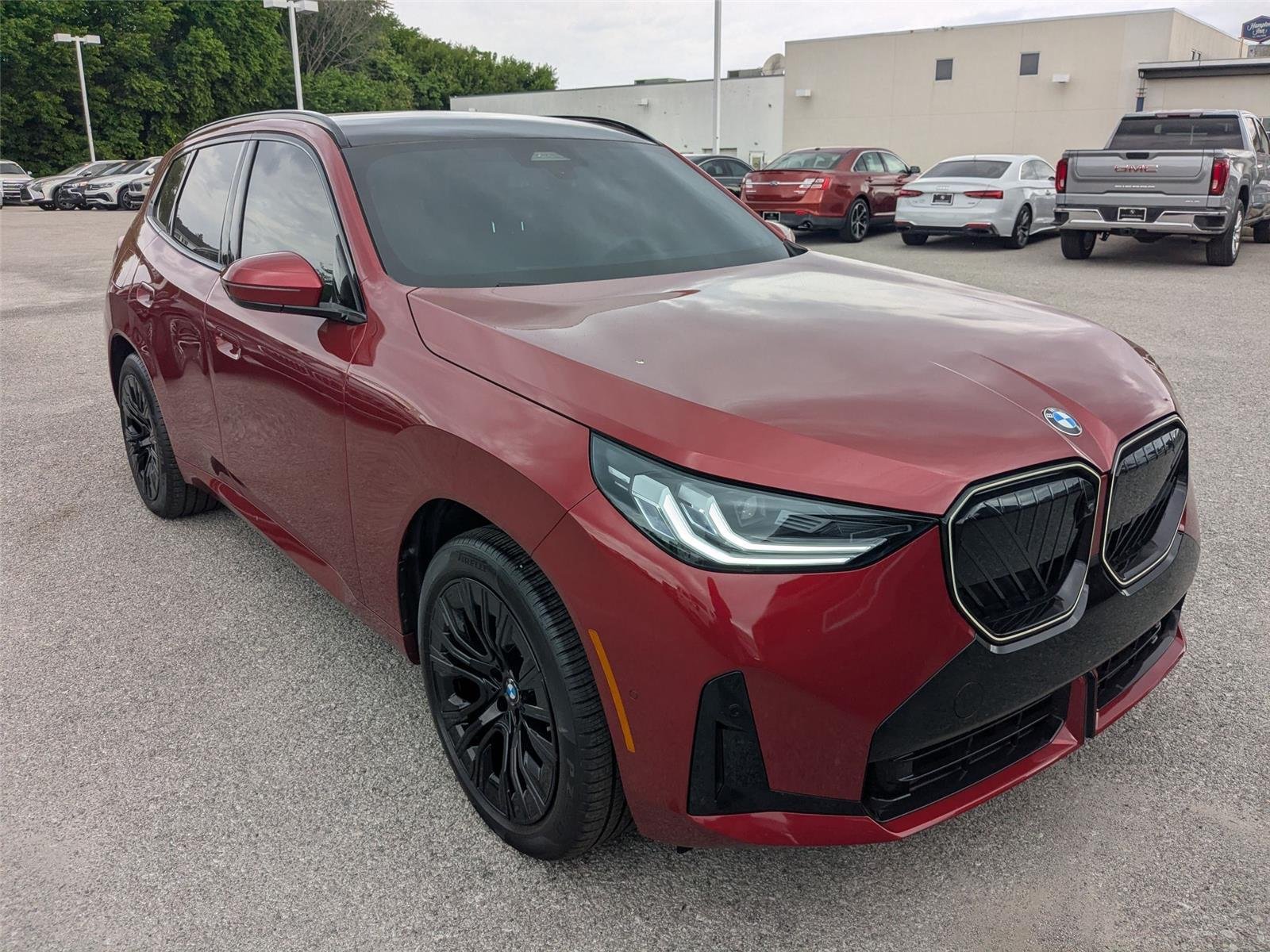 Used 2025 Vegas Red Metallic BMW 30 xDrive image 3