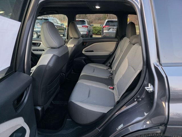 Used 2025 Gray Metallic Subaru Premium image 18