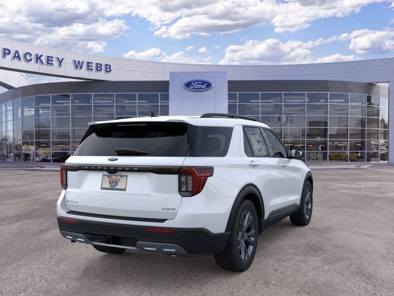 2026 Ford Explorer Active - Photo 8