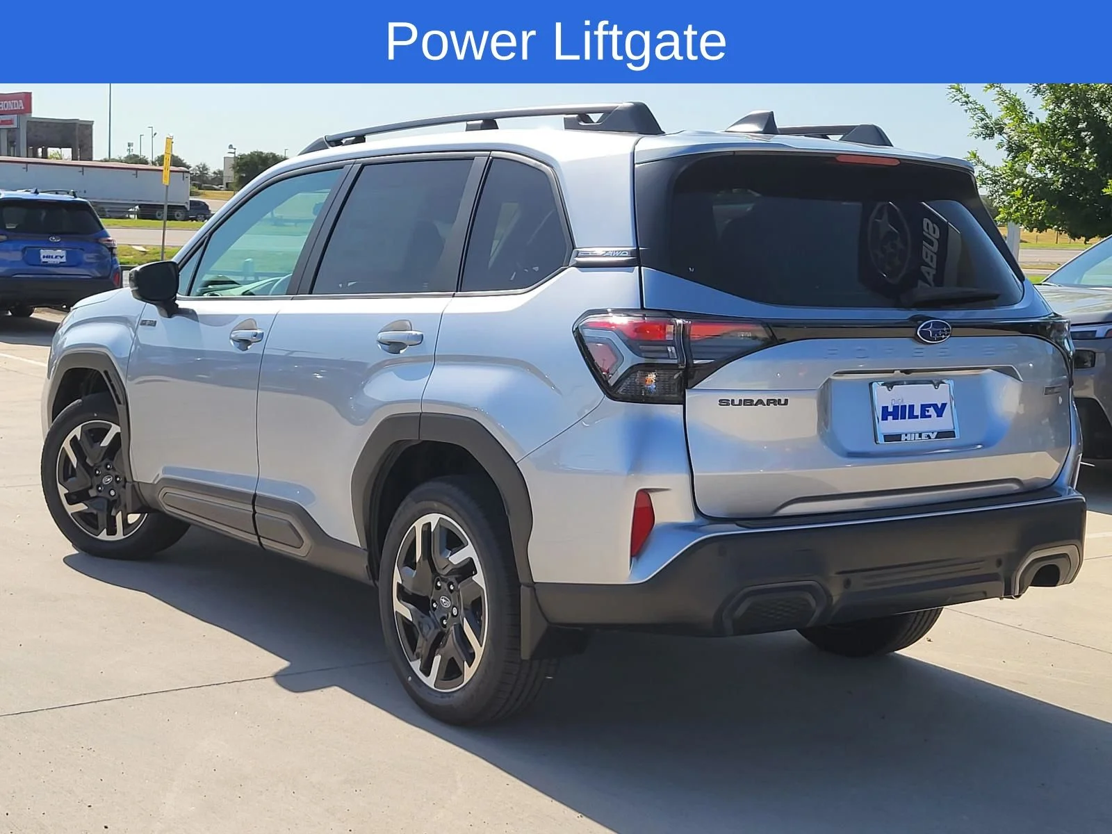 New 2026 ICE SILVER METALLIC Subaru Limited Hybrid image 3