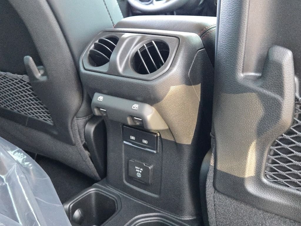 New 2026 Anvil Clearcoat Jeep Rubicon X image 9