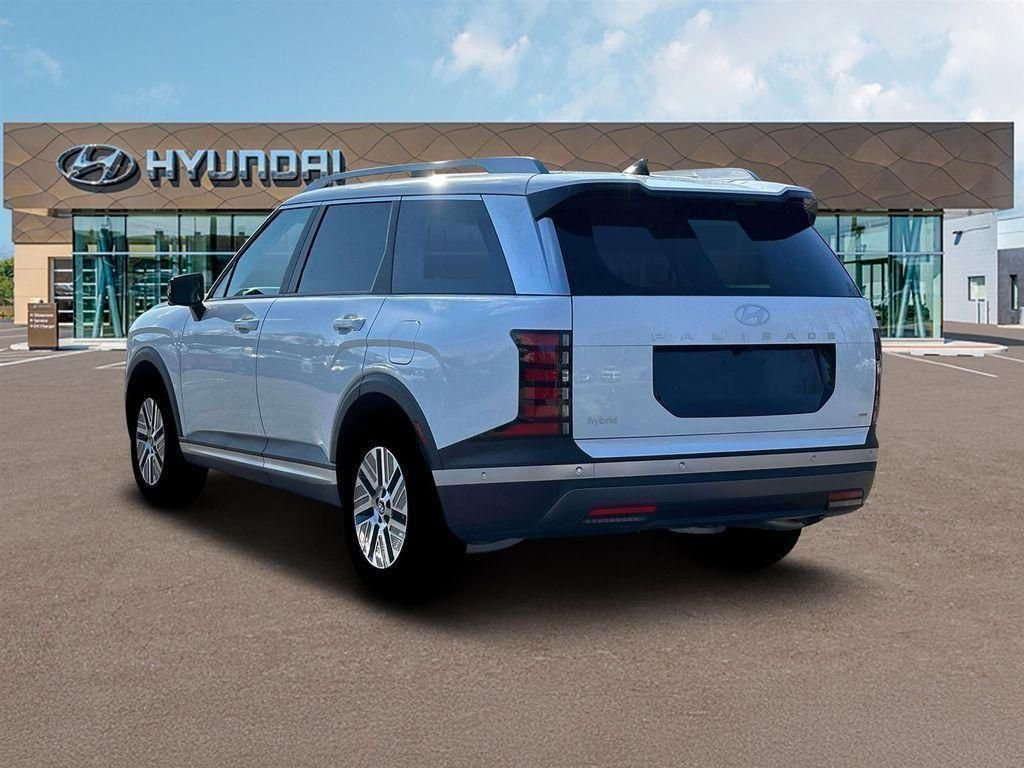 New 2026 White Hyundai SEL Premium image 5