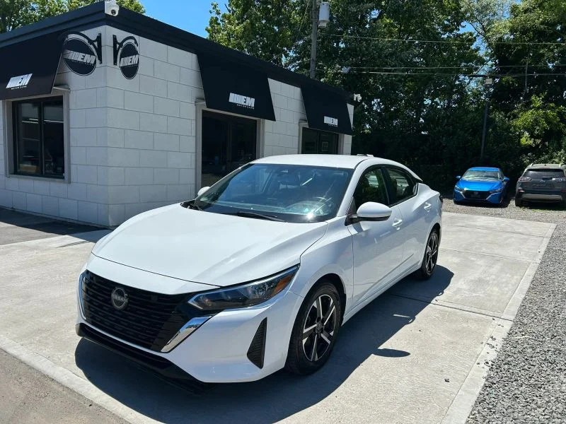 2024 Nissan Sentra's photo