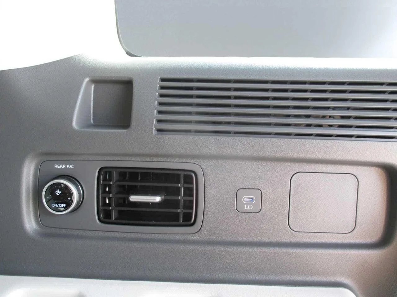 New 2026 Gray Hyundai SEL image 7