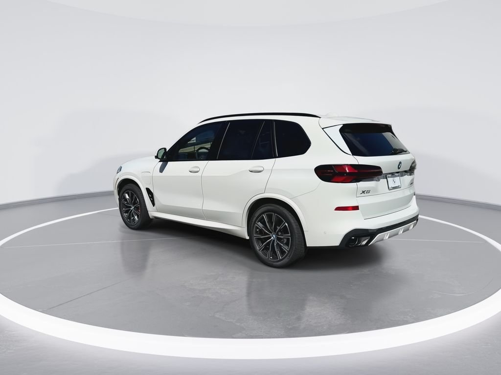 New 2026 White BMW xDrive50e image 6