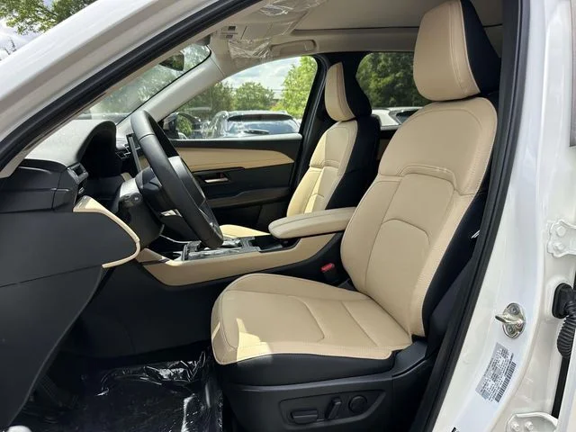 New 2026 White Metallic Mazda 2.5 S Premium image 14