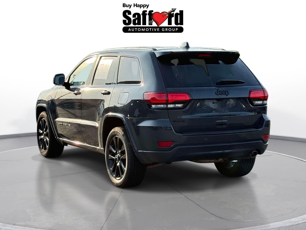 Used 2018 Black Jeep Altitude image 5