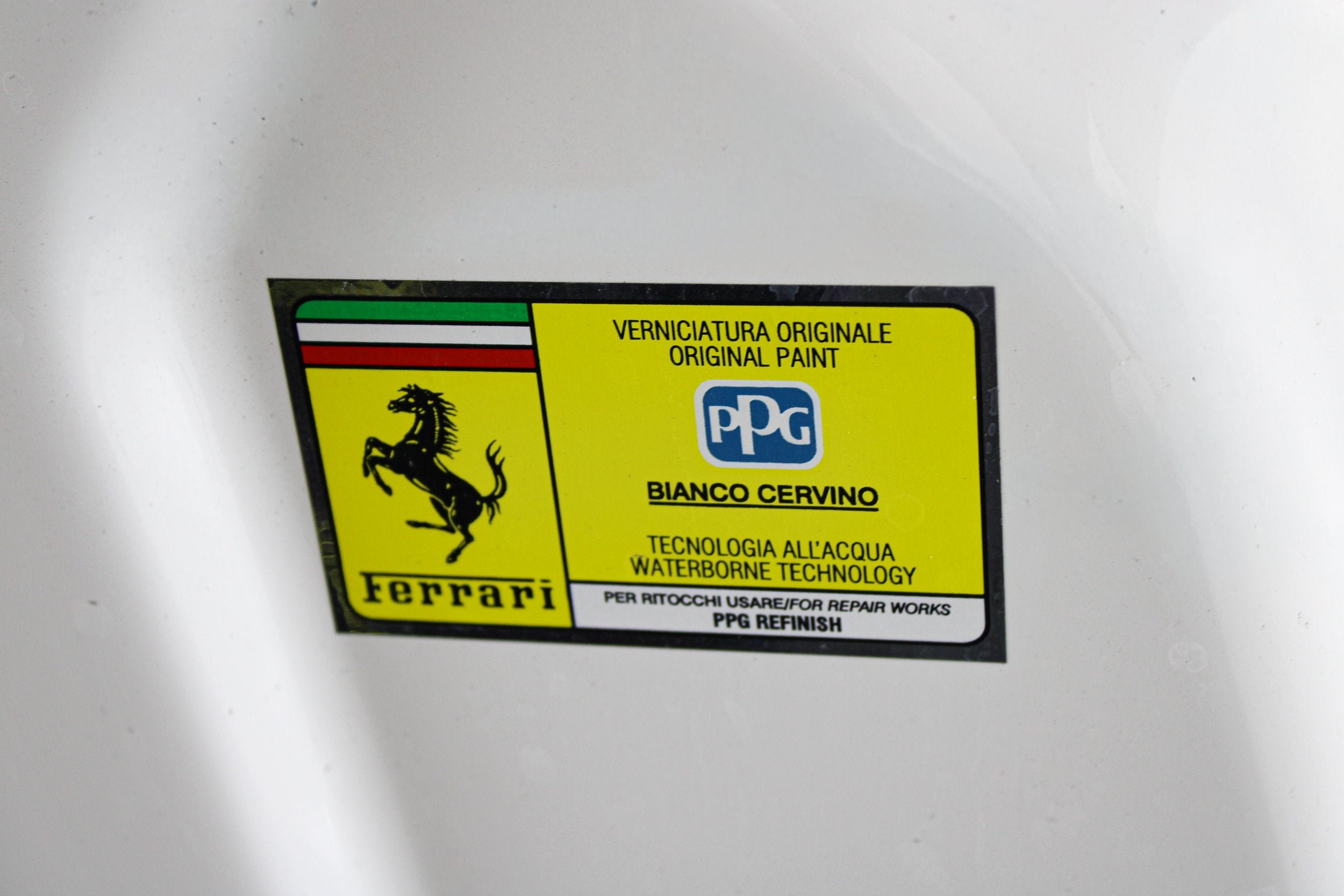 Used 2025 Bianco Cervino Ferrari  image 53