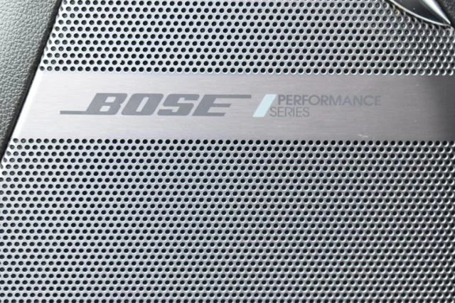 Used 2023 White GMC Denali Ultimate image 13