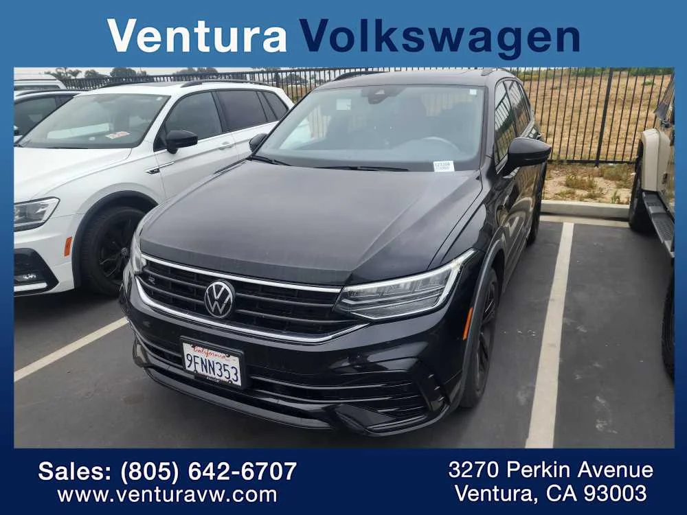 2023 Volkswagen Tiguan 2.0T SE R-Line Black's photo