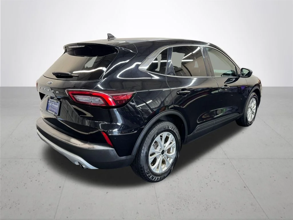 Used 2024 Black Ford Active image 8