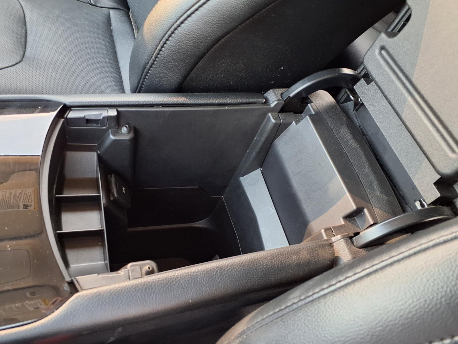 Used 2016  FORD TITAN image 22