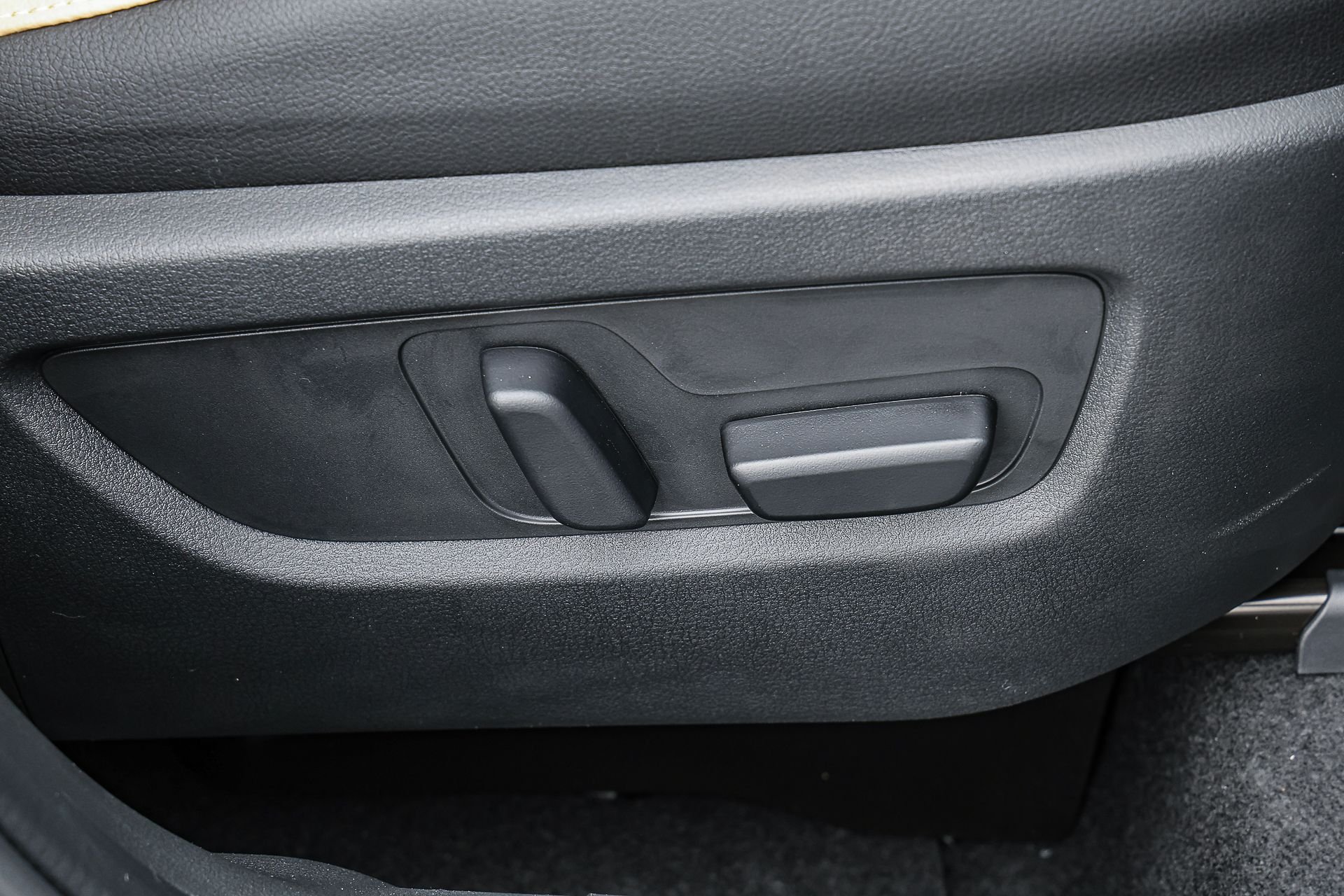 2026 Mazda CX-5 S Premium Plus - Photo 33