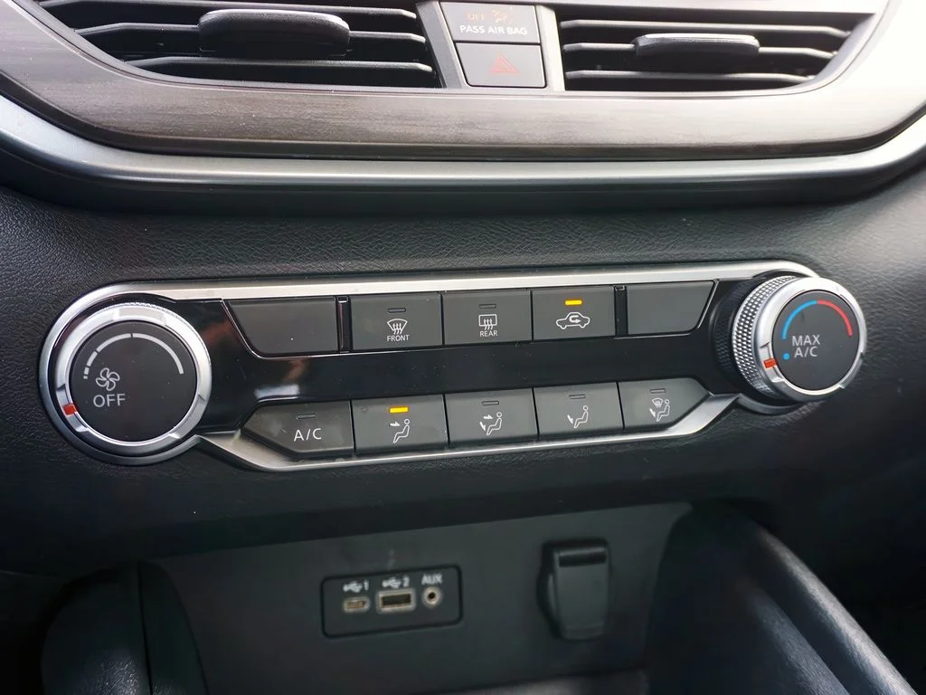 2025 Nissan Altima SV - Photo 34