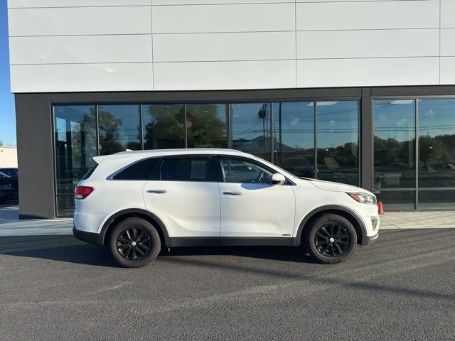 Used 2017 Kia Sorento LX with VIN 5XYPGDA36HG296156 for sale in Seekonk, MA