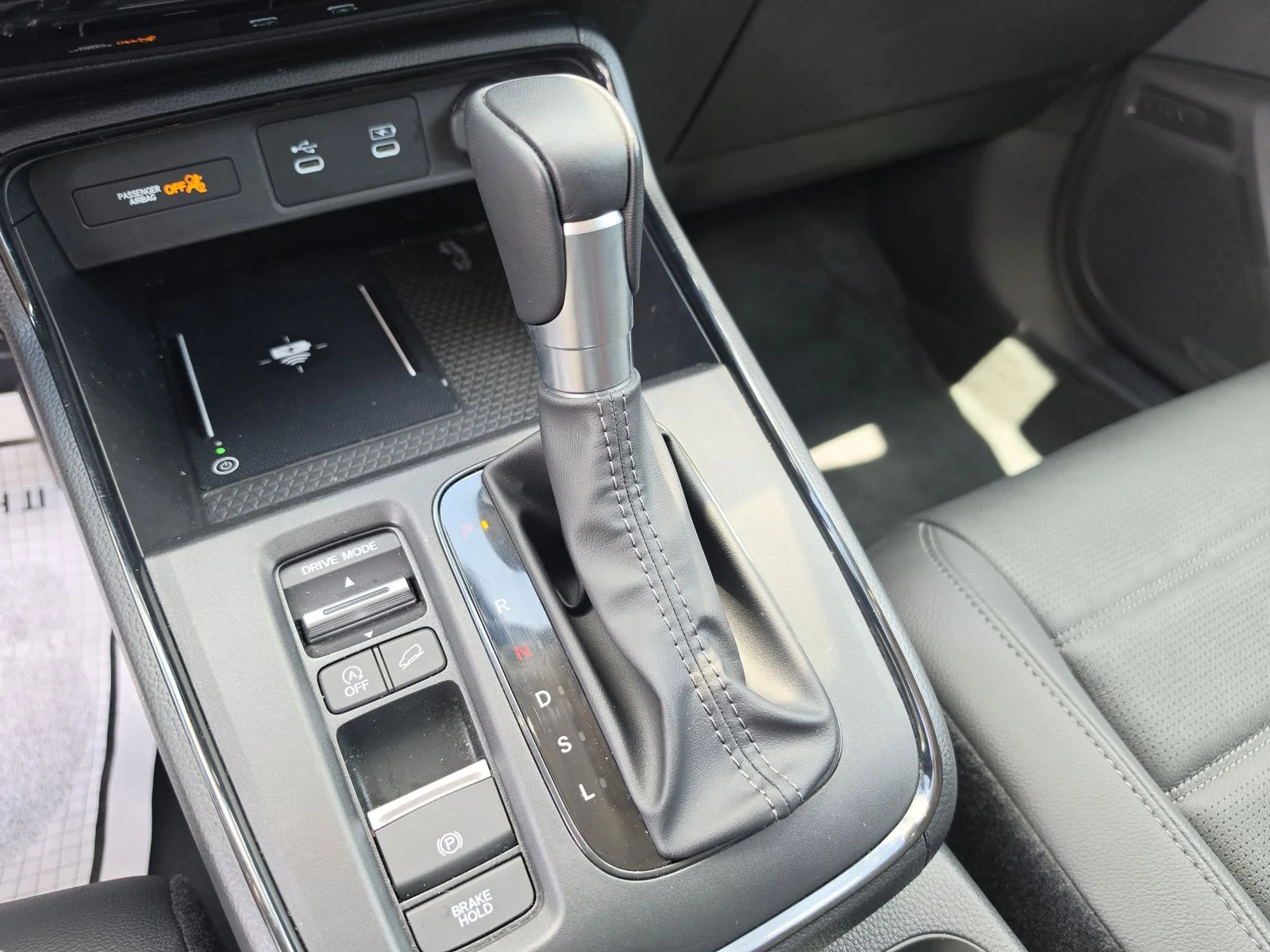 Used 2026 Gray Honda EX-L image 28