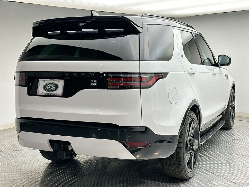 Used 2025 Fuji White Land Rover Dynamic SE image 2