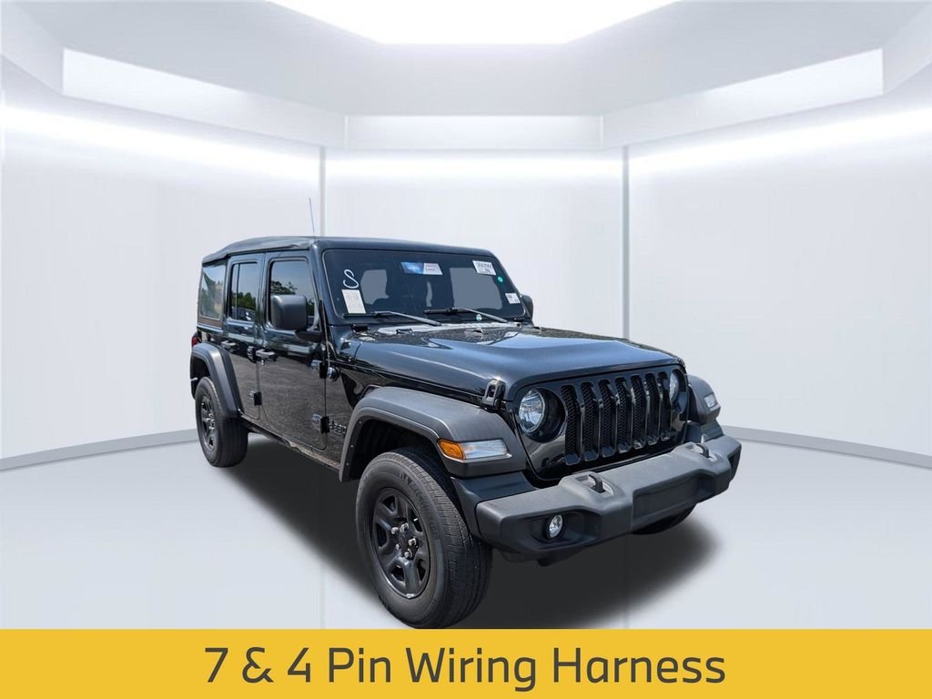 Used 2022 Black Jeep Unlimited Sport image 6