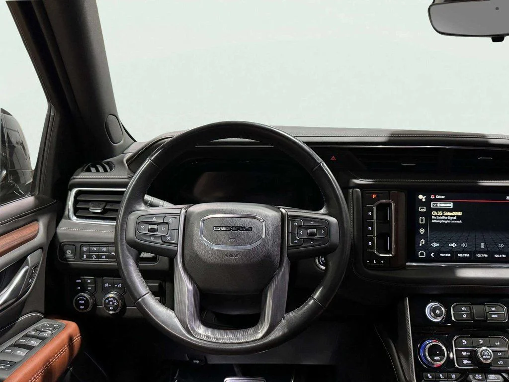 2023 GMC Yukon XL Denali Ultimate - Photo 10