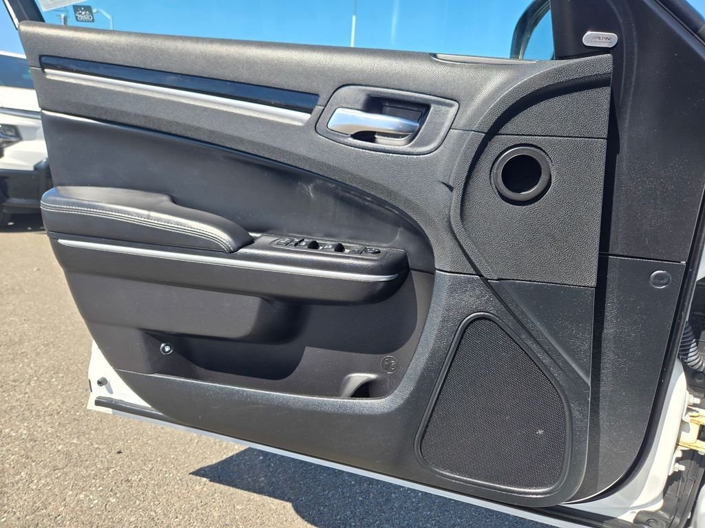 Used 2022 White Chrysler S image 14