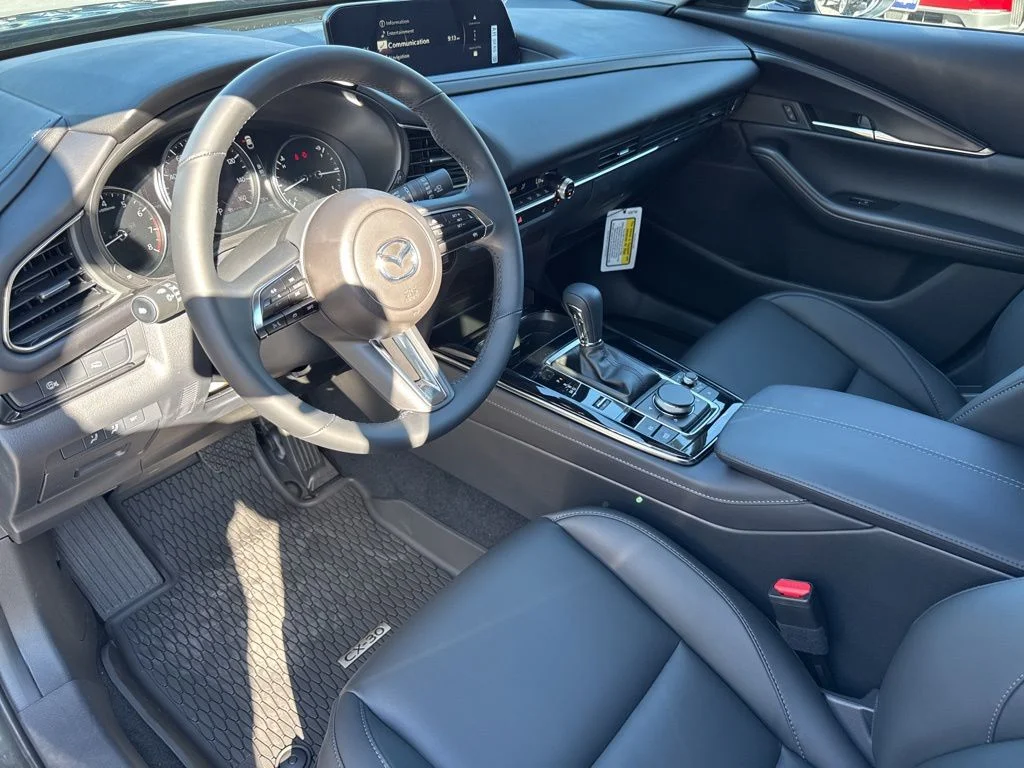 2025 Mazda CX-30 Preferred - Photo 10