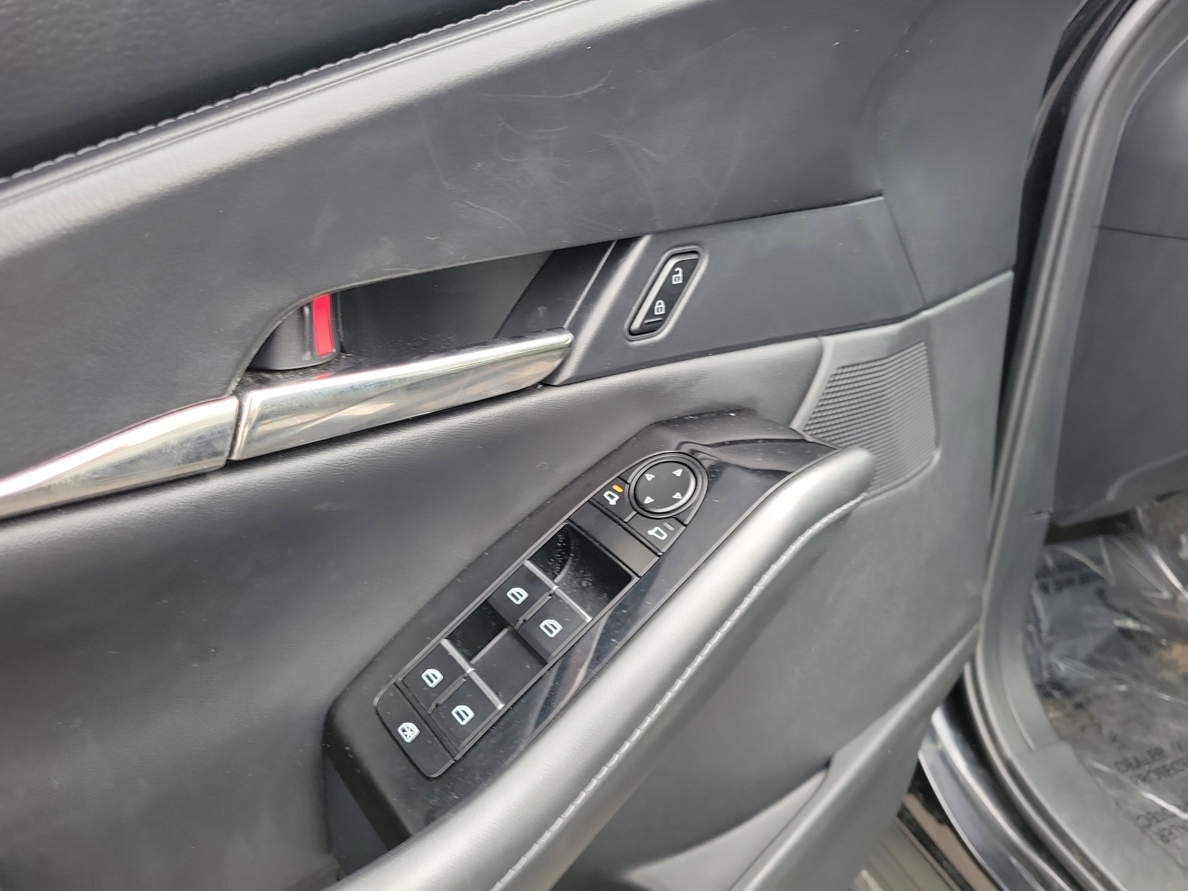 Used 2025 Jet Black Mica Mazda 2.5 S Preferred Package image 18