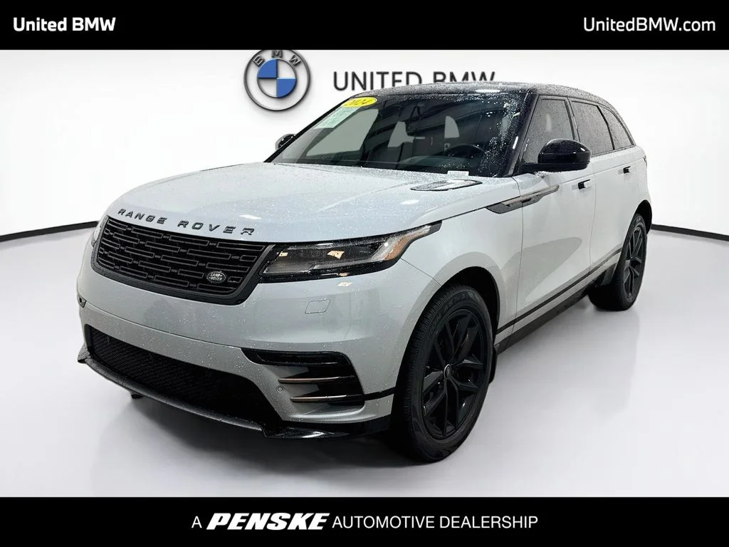 Used 2024  Land Rover Dynamic SE image 1