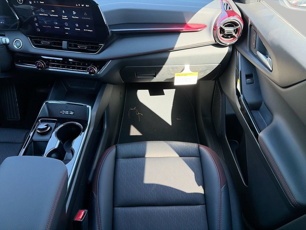 2027 Chevrolet Equinox RS - Photo 13