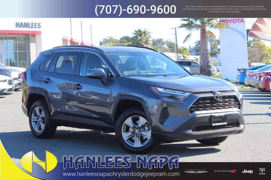 2024 Toyota RAV4 XLE AWD's photo