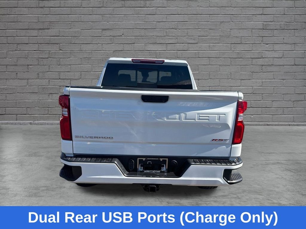 Used 2025 White Chevrolet RST image 7
