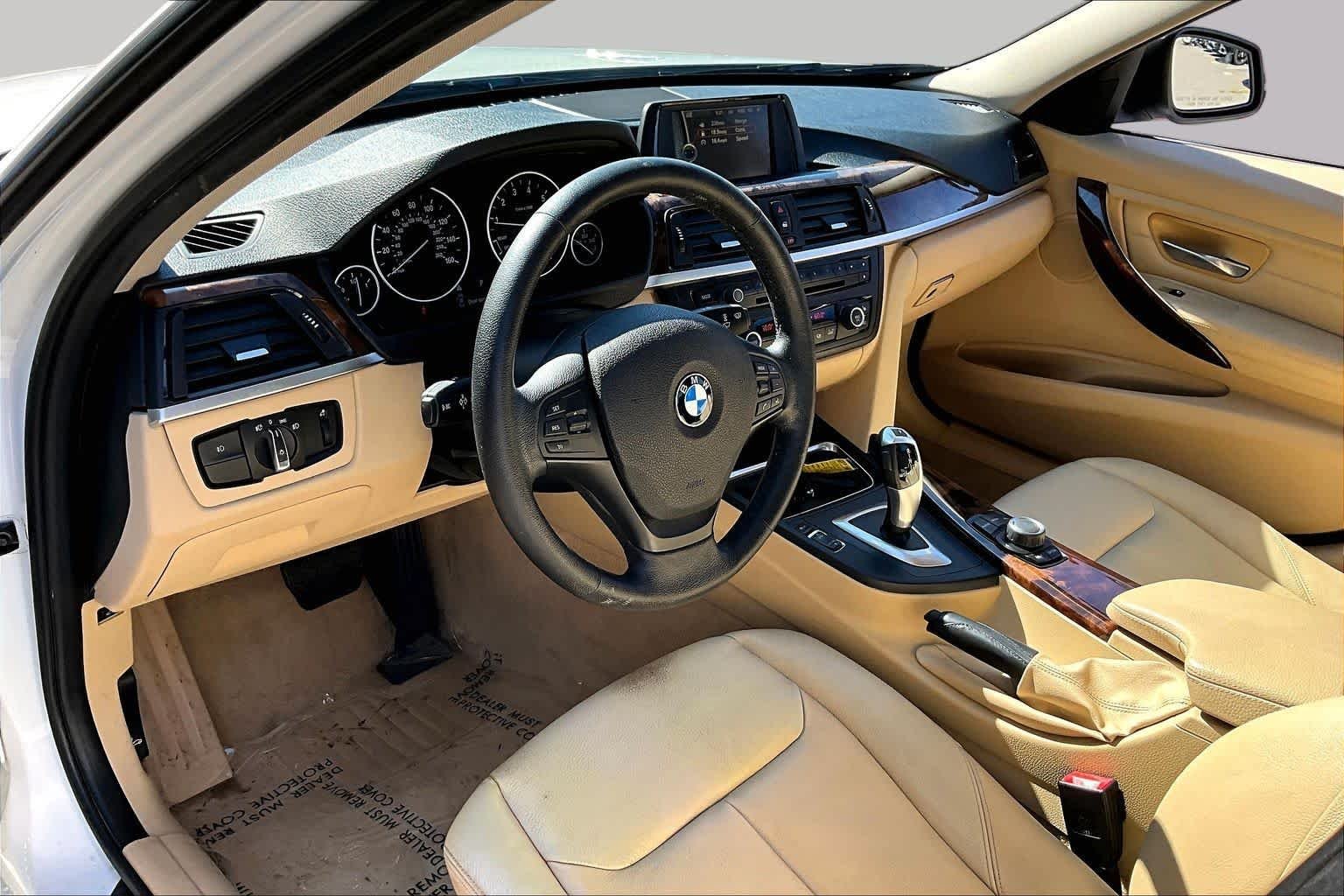 Used 2013 Alpine White BMW 328i xDrive image 18