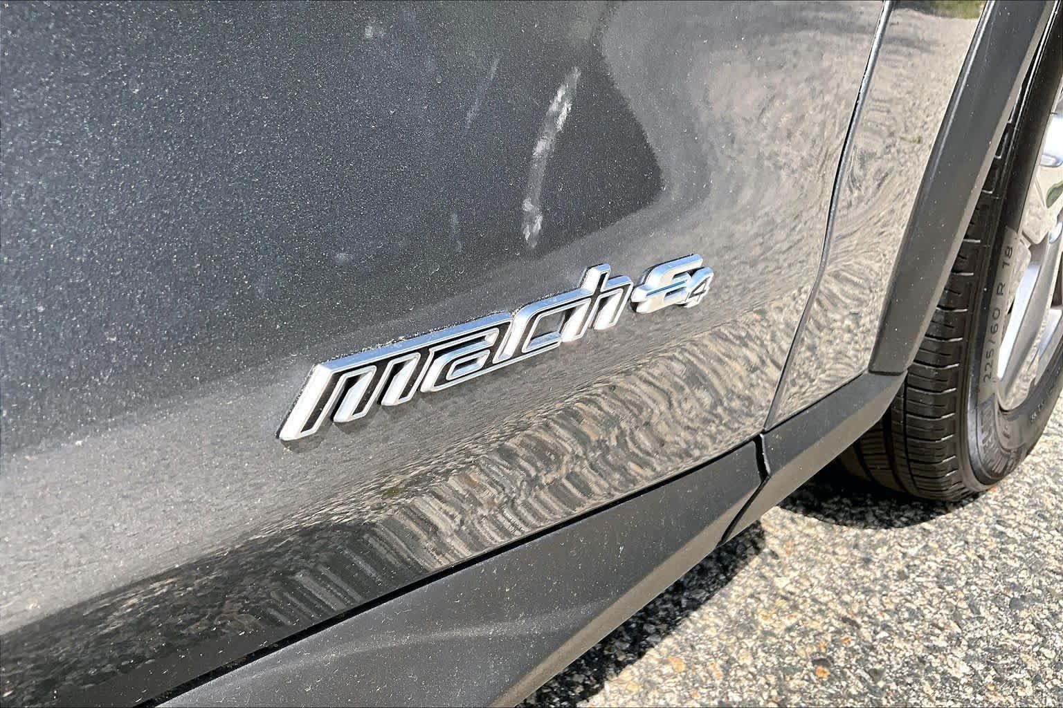 Used 2023 Carbonized Gray Metallic Ford Select image 9